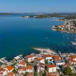 Apartment 1 Bedroom Pet Friendly In Brodarica (Sibenik-Knin)