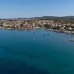 1 Bedroom Pet Friendly In * Brodarica (Sibenik-Knin)