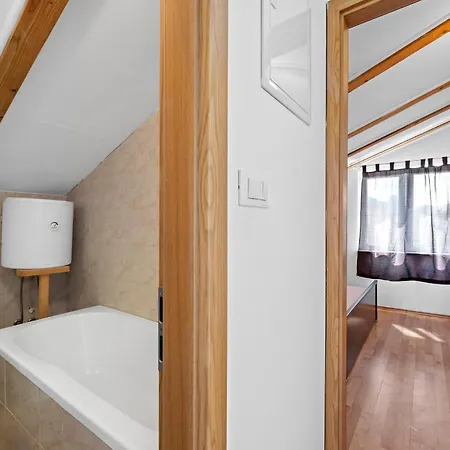 1 Bedroom Amazing In *