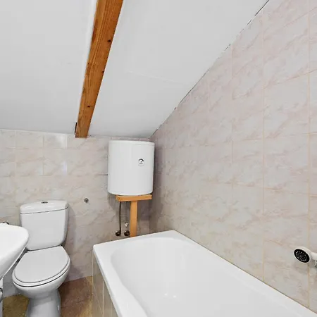 Apartment 1 Bedroom Amazing In *