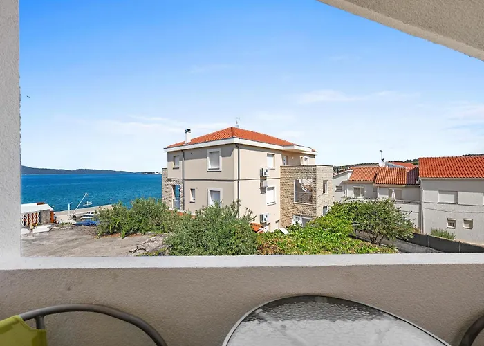 1 Bedroom Cozy In Brodarica (Sibenik-Knin)