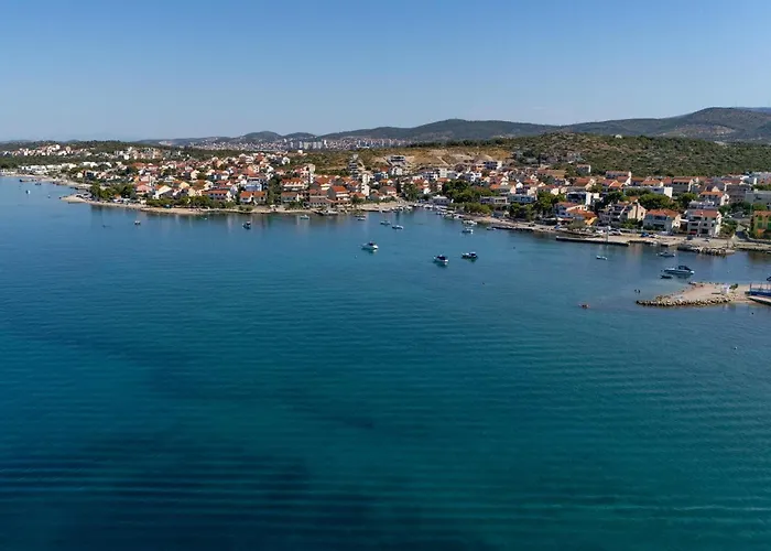 1 Bedroom Cozy In * Brodarica (Sibenik-Knin)